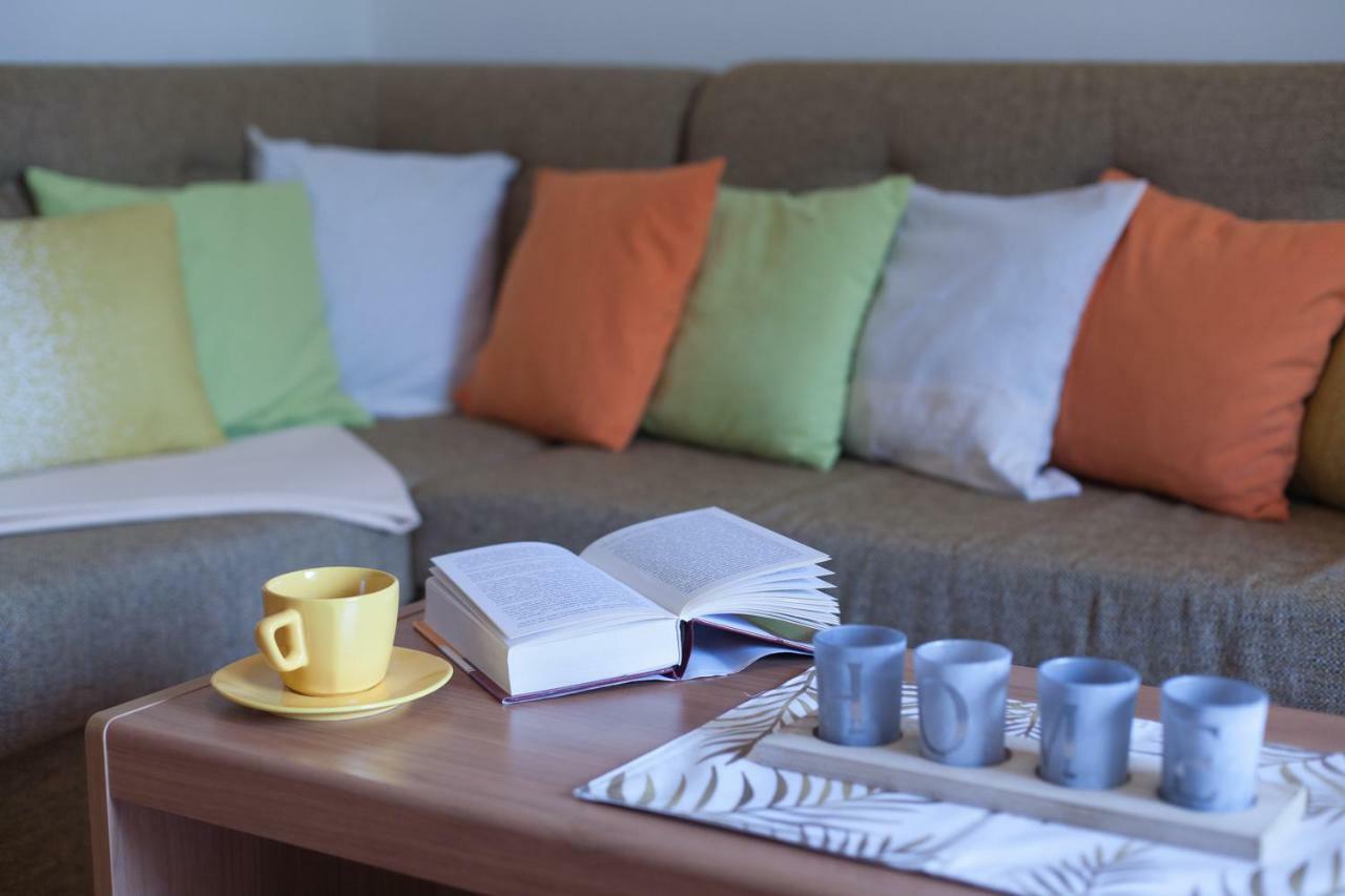 Apartment Helga Лижнян Екстер'єр фото